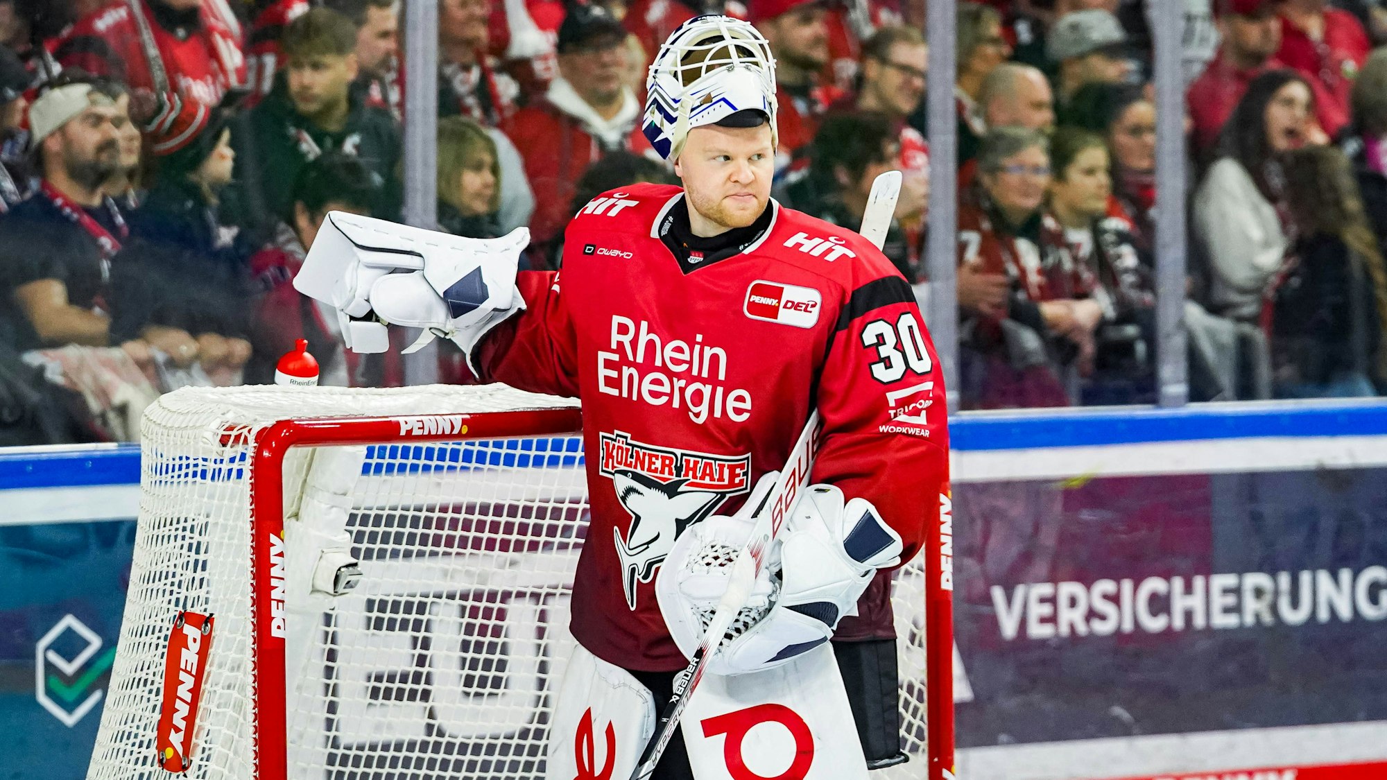 Erster Einsatz für Neuzugang Janne Juvonen im Haie-Tor: Dem Finnen gelang gegen Frankfurt ein Shutout.
