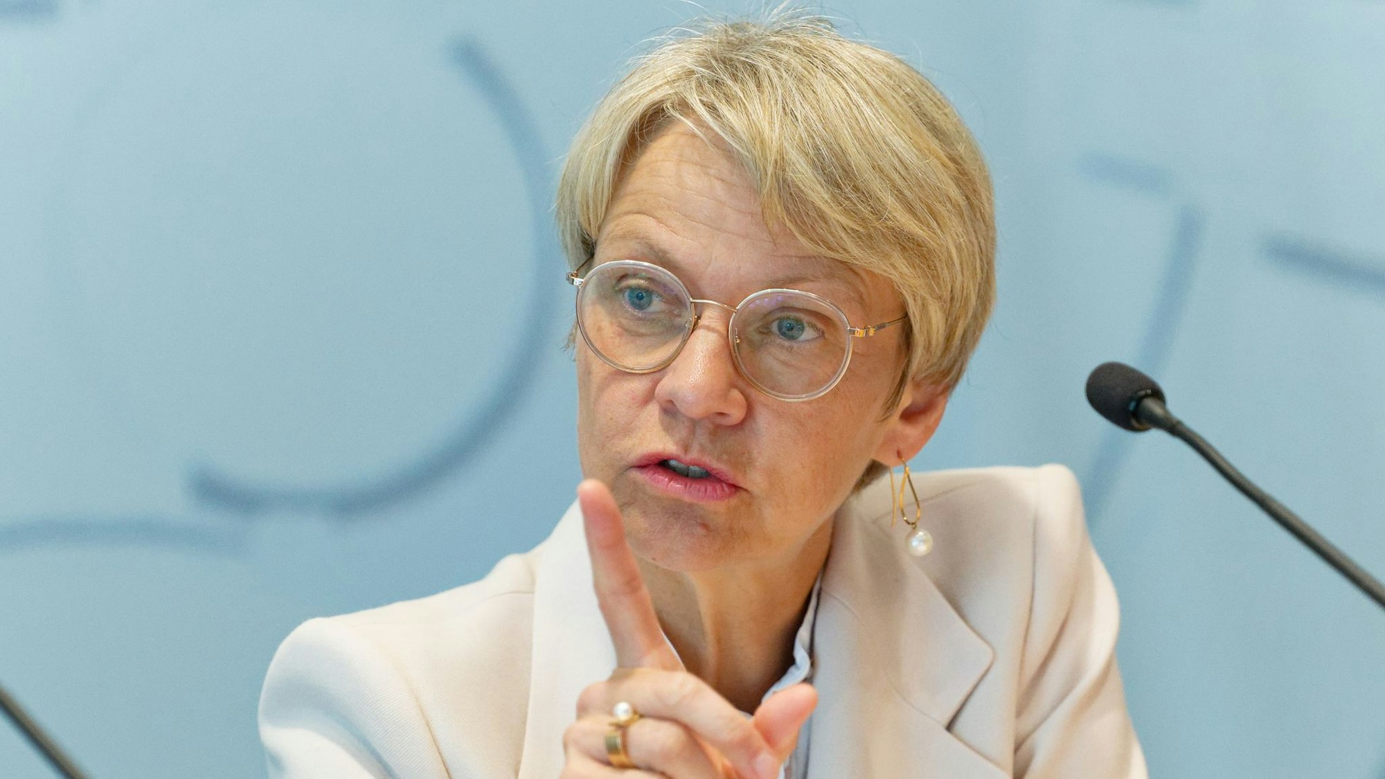 Schulministerin Dorothee Feller (CDU). (Archivbild)