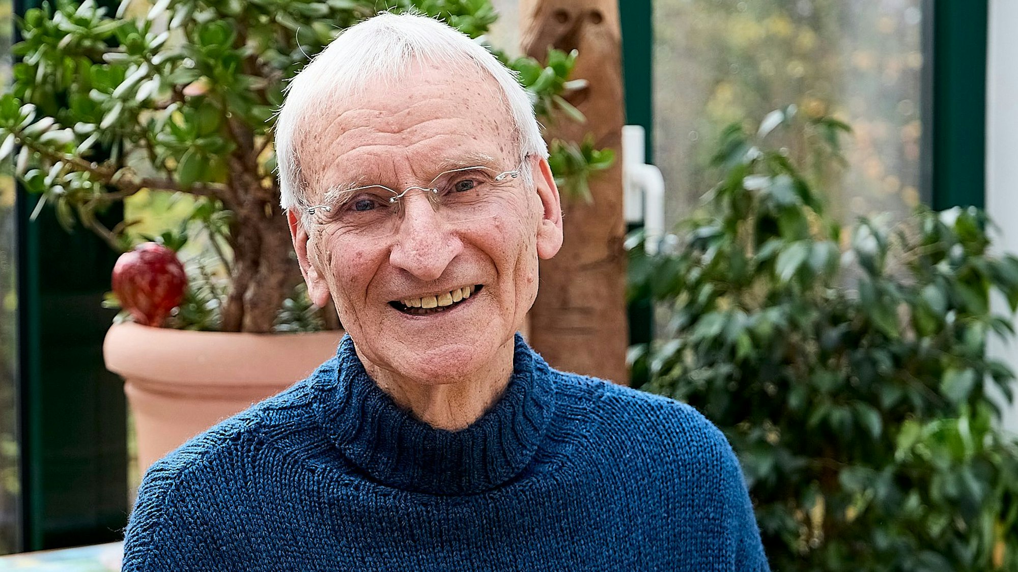 Franz-Josef Hilger lächelt in die Kamera.