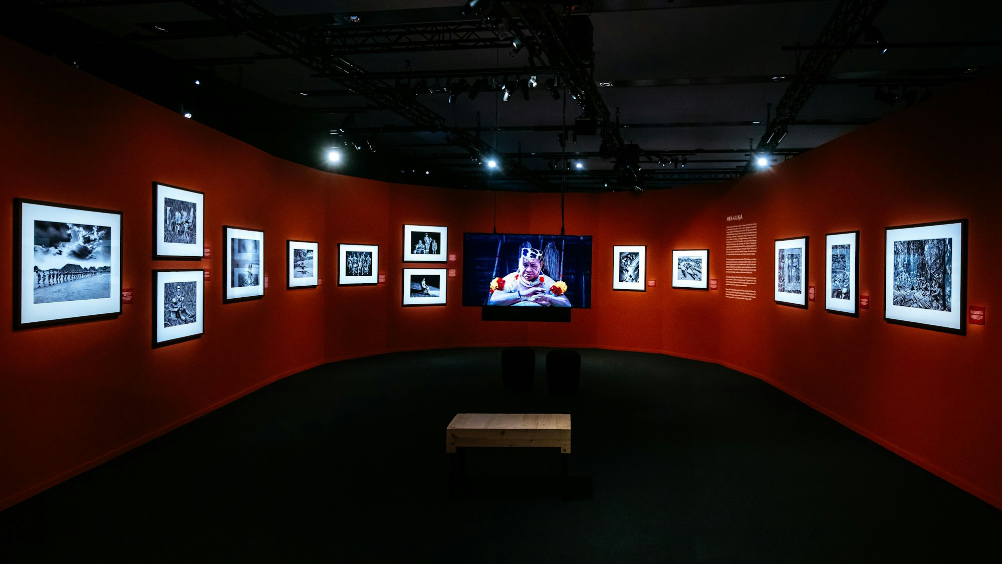 Sebastiao Salgado AMAZONIA - Rautenstrauch-Joest-Museum