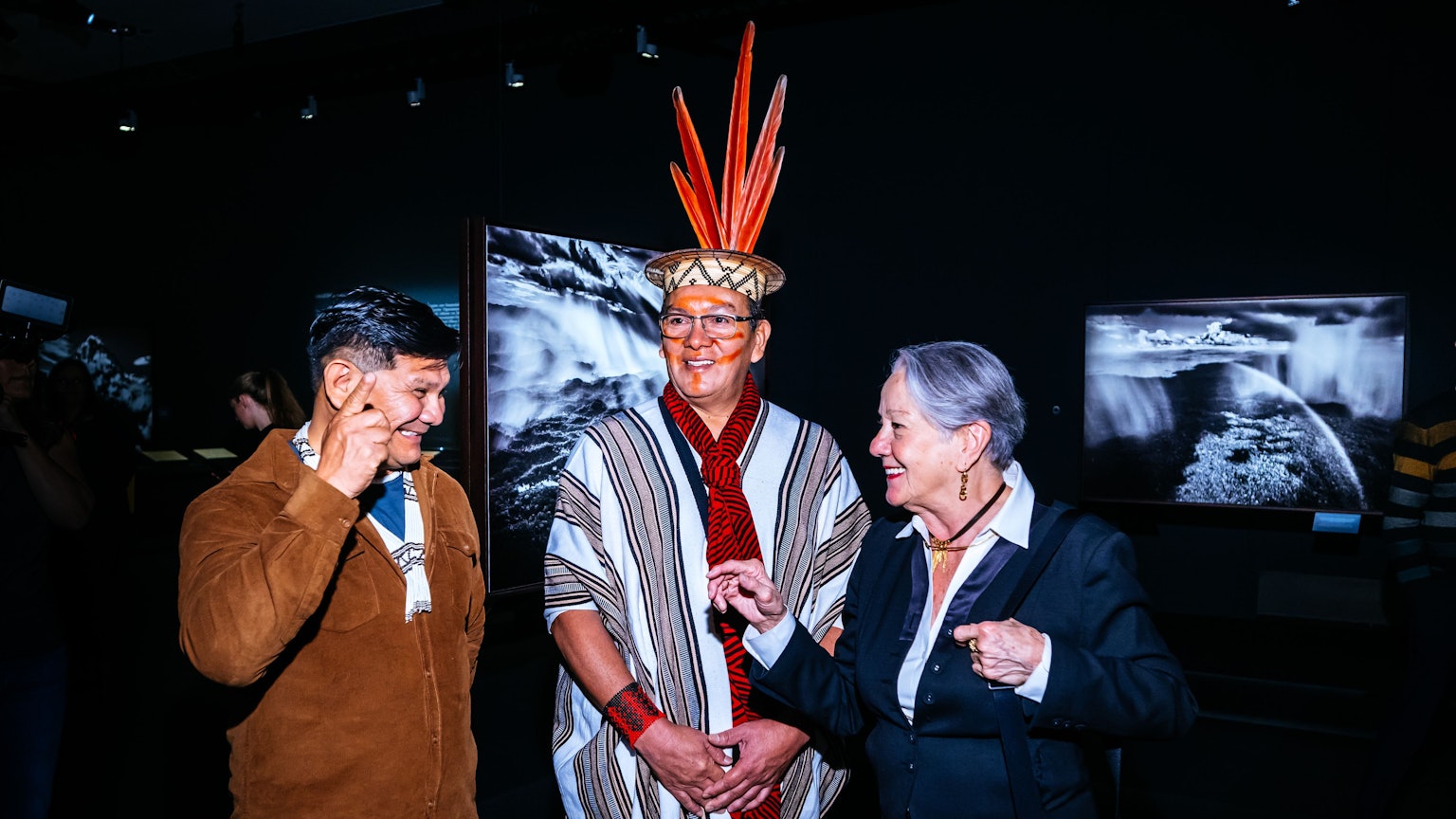 Sebastiao Salgado AMAZONIA - Rautenstrauch-Joest-Museum