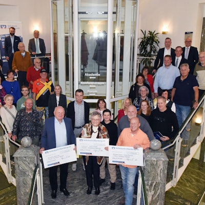 Sommerwettbewerb 2025 Mein größter Gewinn Verleihung OVZ und Volksbank in der Volksbank in Wiehl.