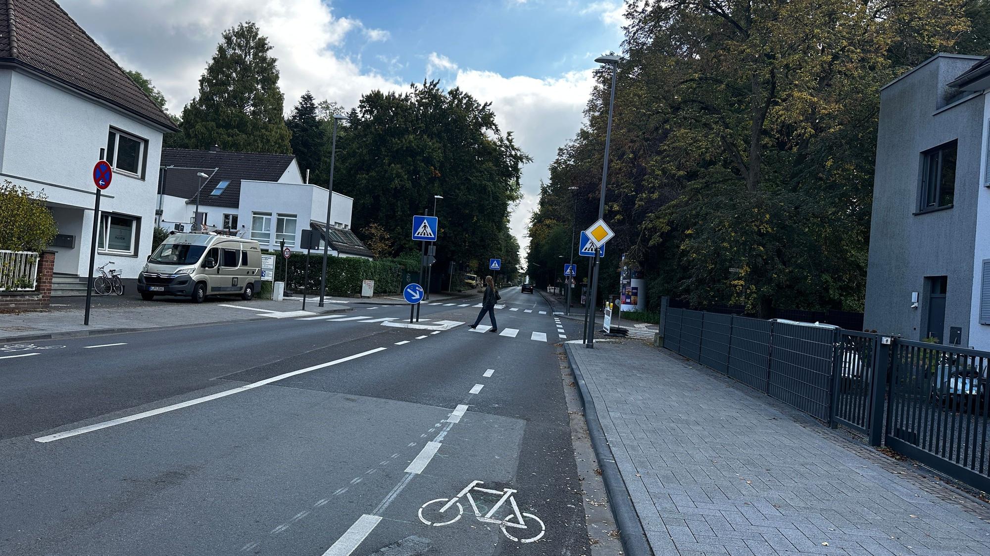 Bereits fertig ist der Kreuzungsumbau, Höhe Grüngürtelstraße. Hier wurde der Verkehr neu geregelt.