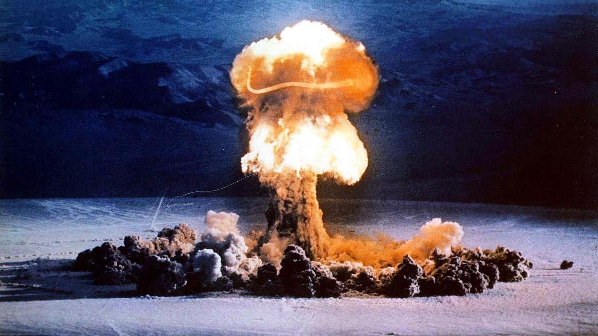 Mehr als 1000 Atomtests haben die USA zwischen 1945 und 1992 durchgeführt – einen davon am 24. Juni 1957 auf dem Testgelände in Nevada.