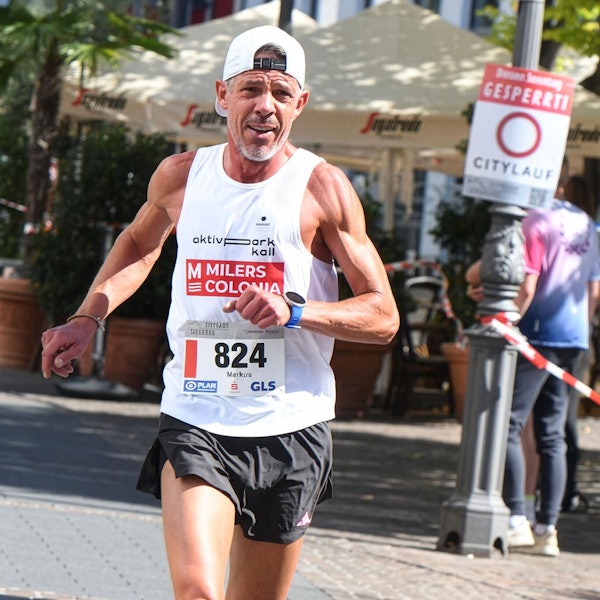 Das Bild zeigt Markus Mey bei der deutschen Meisterschaft über zehn Kilometer.