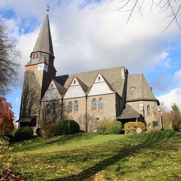 Die evangelische Kirche in Denklingen.