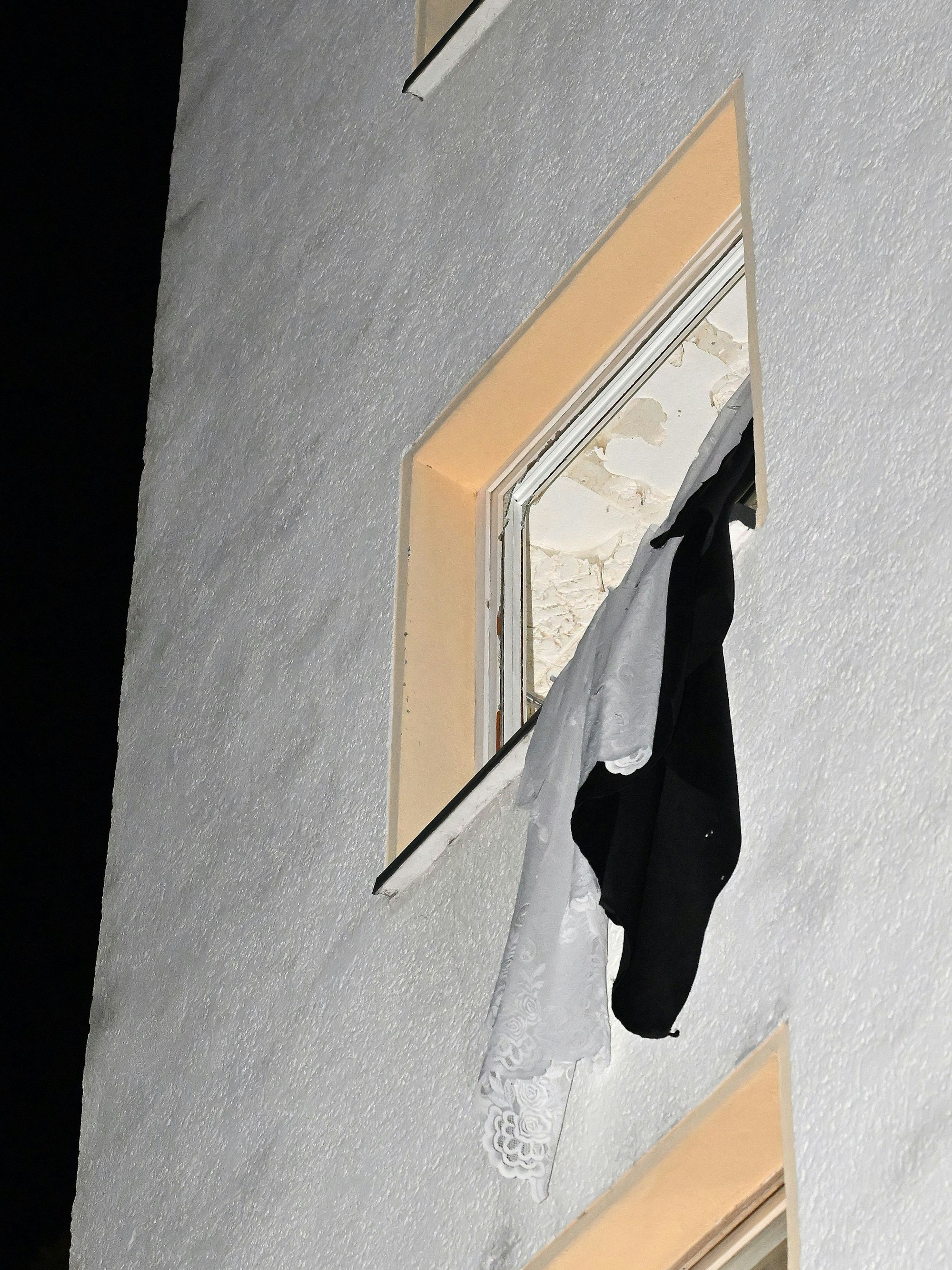 Marienhöhe. Verpuffung einer mobilen Gasheizung in einer Hochhauswohnung