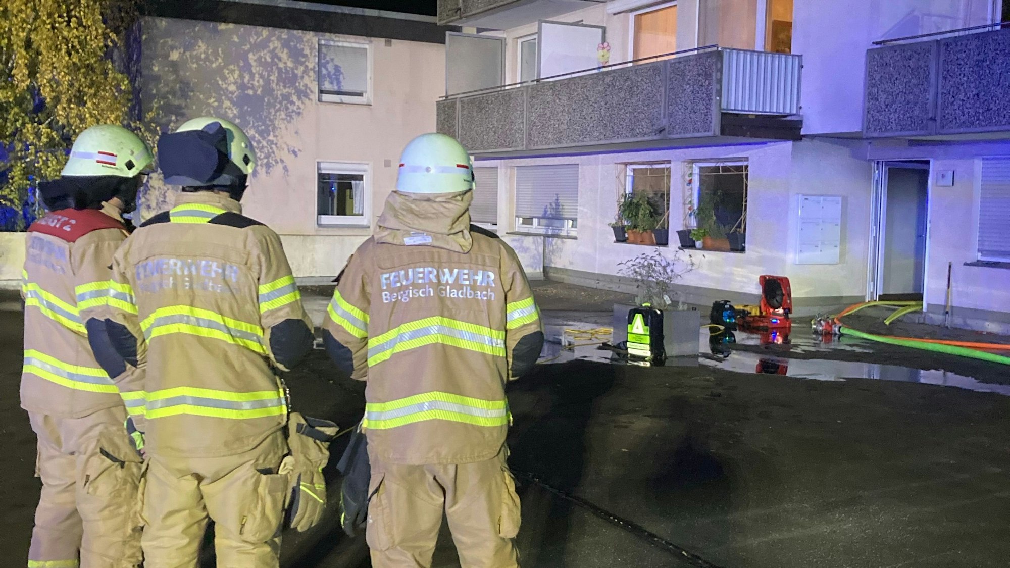 Die Einsatzstelle in Kaule von Bergisch Gladbach