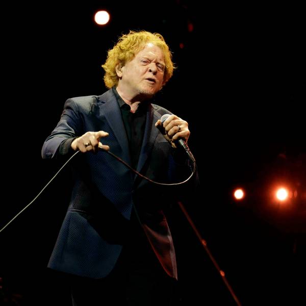 Simply Red (Britische Soulband)
"40th Anniversary"-Tour
Simply Red besteht aus: Mick Hucknall (Voc.), Kenji Suzuki (Gitarre, seit 1999), Dave Clayton (Keyboard, seit 2003), Roman Roth (Schlagzeug, seit 2012), Ian Kirkham (Keyboard, Saxophon, Blaswandler, seit 1986), Chris De Margary (Flöte, Saxophon, 1999-2008; seit 2010), John Johnson (Posaune, Percussion, 1998-2008; seit 2010), Kevin Robinson (Trompete, Flöte, Percussion, Backing Vocal, seit 1999), Dee Johnson (Backing Vocal, 1992-2008; seit 2010) und Sarah Brown (Backing Vocal, 1996-2008; seit 2010)
am 31. Oktober 2025
in der Lanxess Arena, Deutz-Kalker Straße 1, 50679 Köln