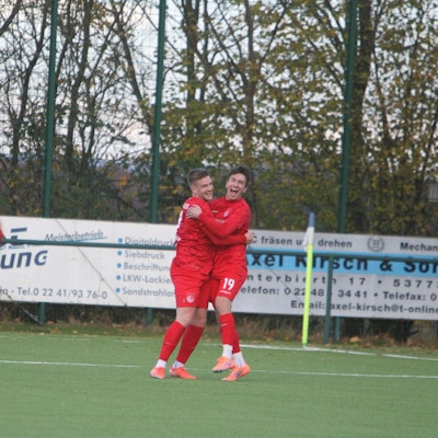 Nils Lokotsch (links) und Sebastian Witt