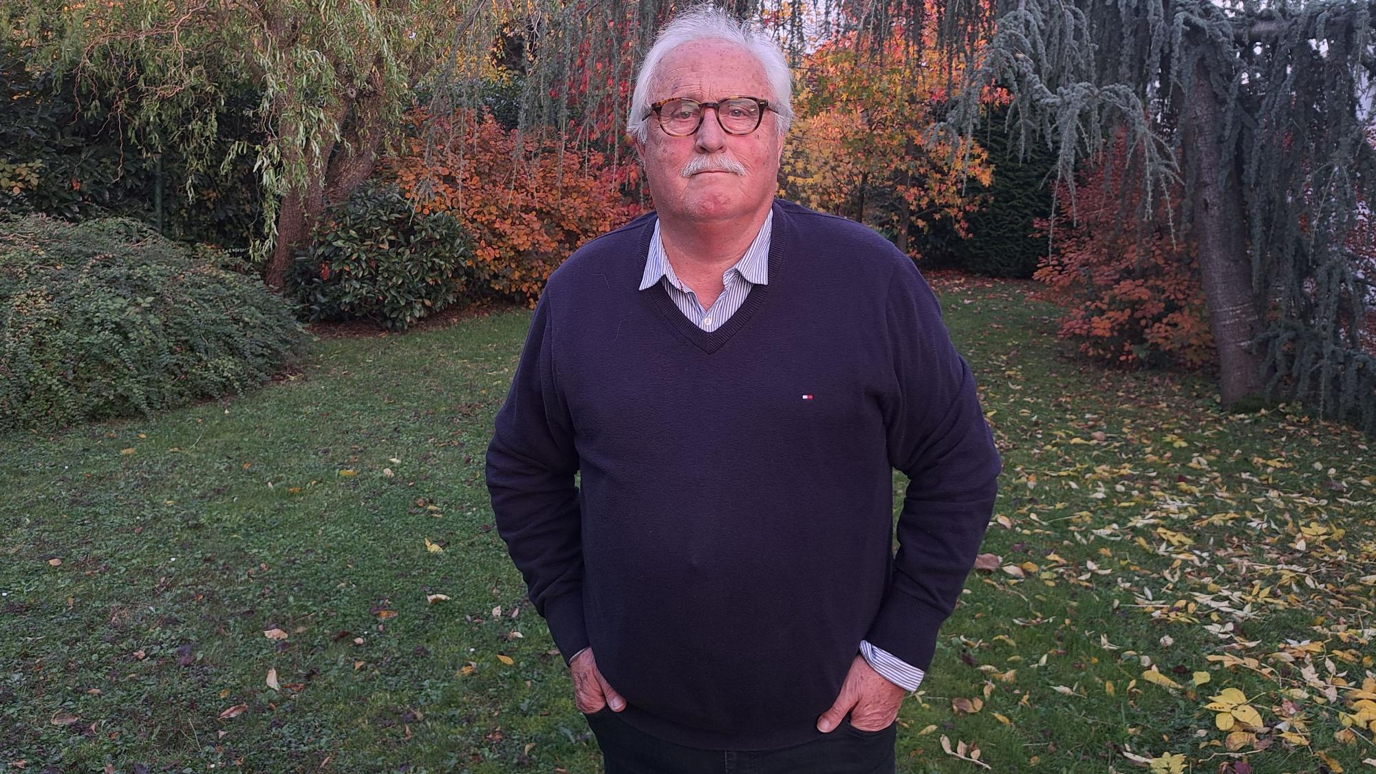 Friedrich Reusch, langjähriger Vorsitzender der SPD-Fraktion im Niederkasseler Stadtrat, zieht sich nach mehr als 40 Jahren aus der Kommunalpolitik zurück.
