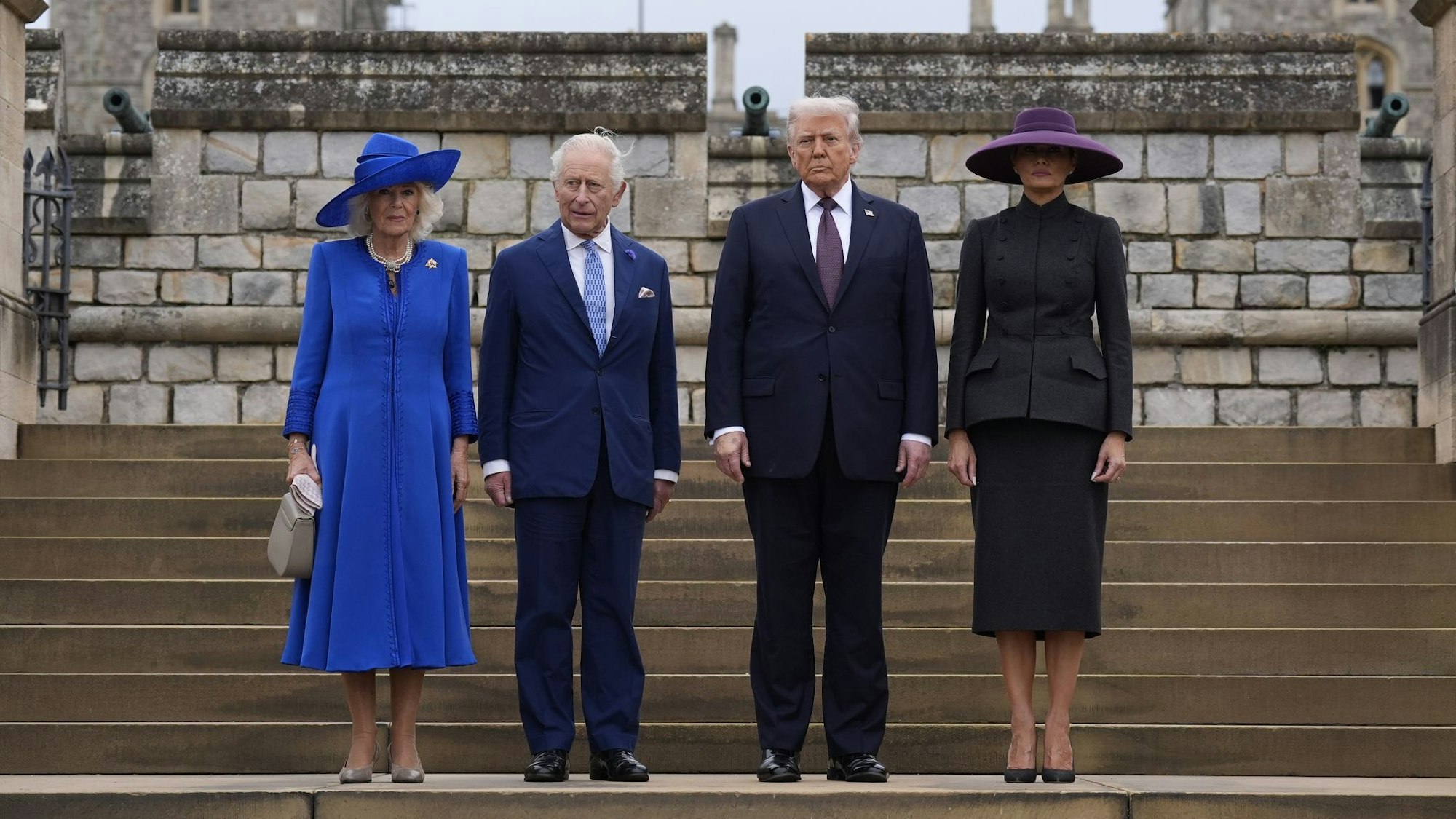 Beim Staatsbesuch der Trumps hatte Prinz Andrew seine Titel noch.