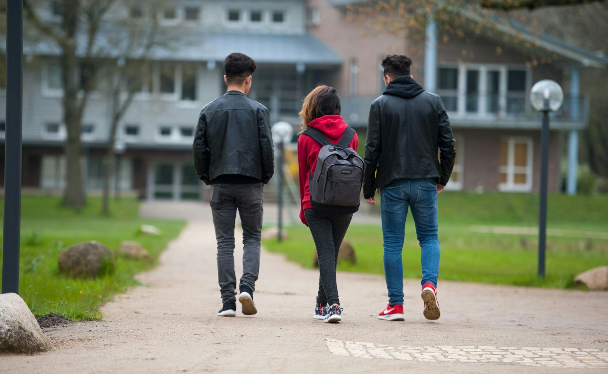 Syrische Geflüchtete auf dem Schulweg. (Archivfoto aus Niedersachsen)