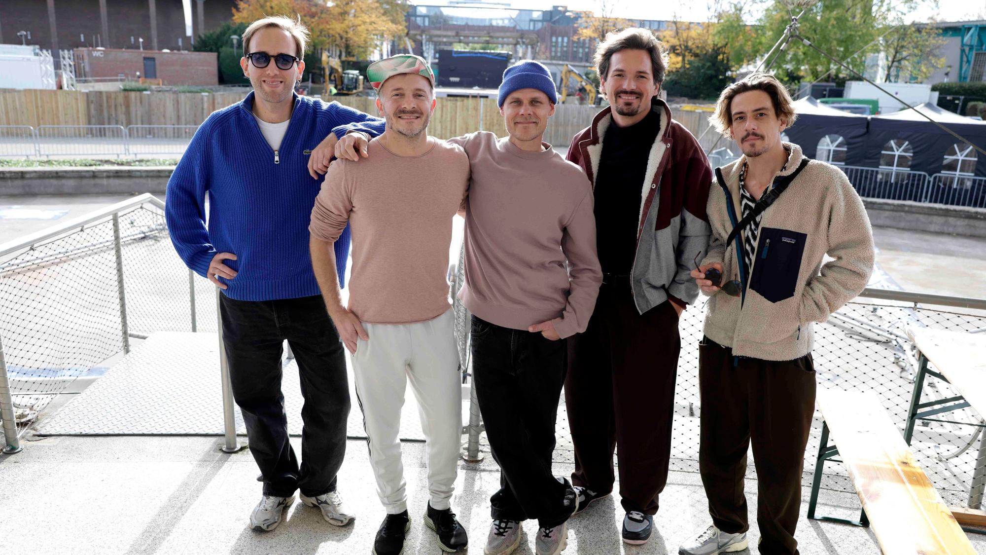 Cat Ballou besteht aus: Oliver Niesen, Kevin Wittwer, Yannick Richter, Dominik Schönenborn und Hannes Feder.