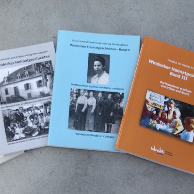 Die vierte Publikation des Vereins Windeck im Wandel (rechts) ist ab Dienstag käuflich zu erwerben.