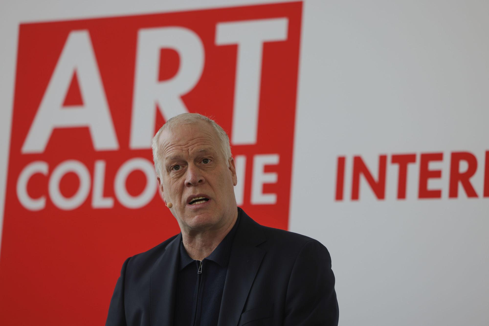 Daniel Hug, Direktor der Art Cologne, spricht zur Eröffnung der diesjährigen Kunstmesse Art Cologne
