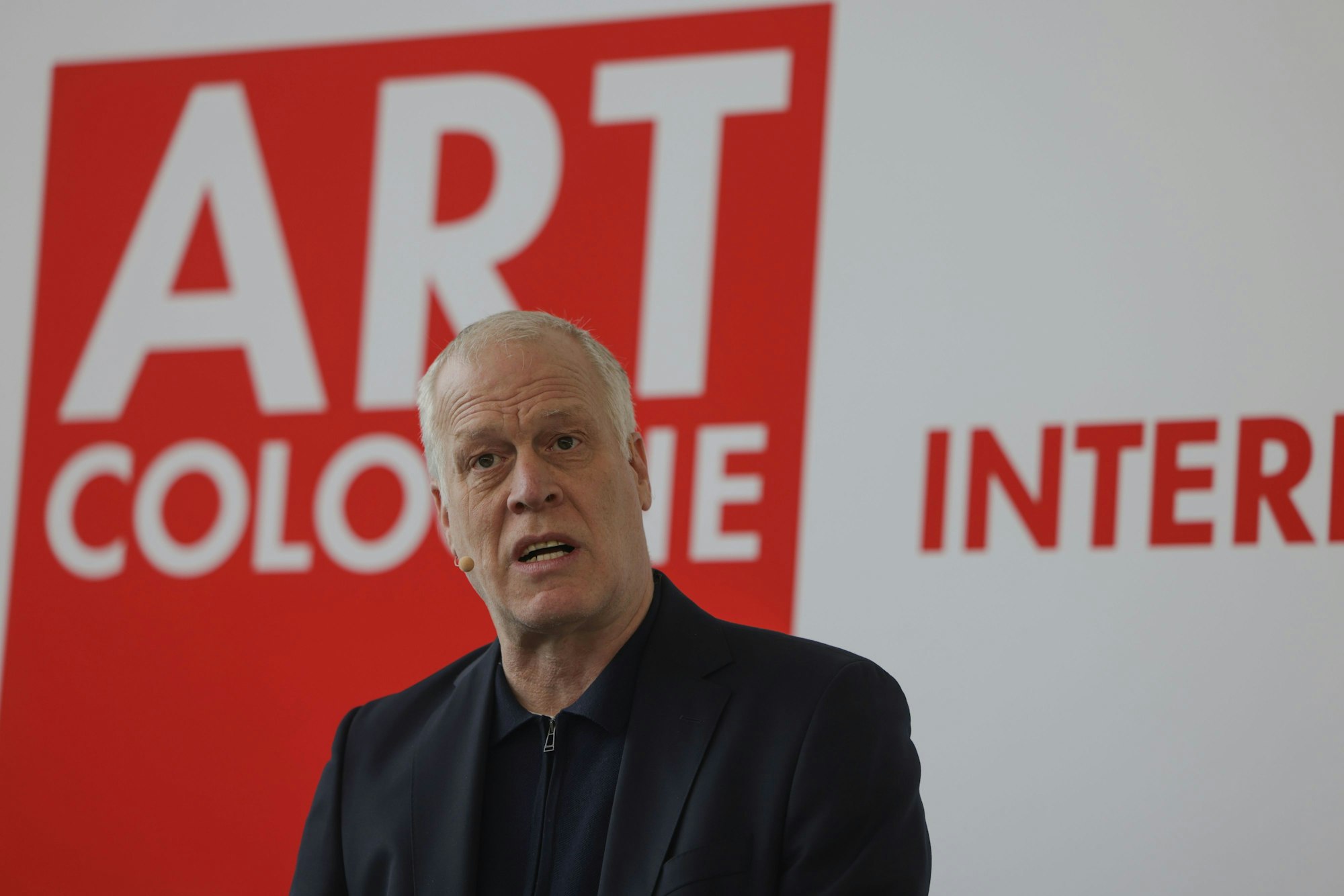 Daniel Hug, Direktor der Art Cologne, spricht zur Eröffnung der diesjährigen Kunstmesse Art Cologne