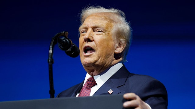US-Präsident Donald Trump spricht vor dem America Business Forum Miami im Kaseya Center. (Archivbild)