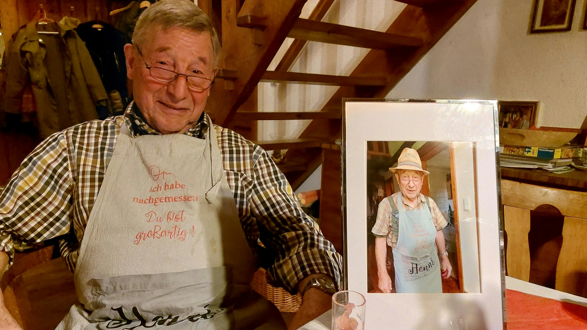 Johannes Salz, der die Geschichten auf Platt von Uesteren und Weihnachten eingebracht hat.