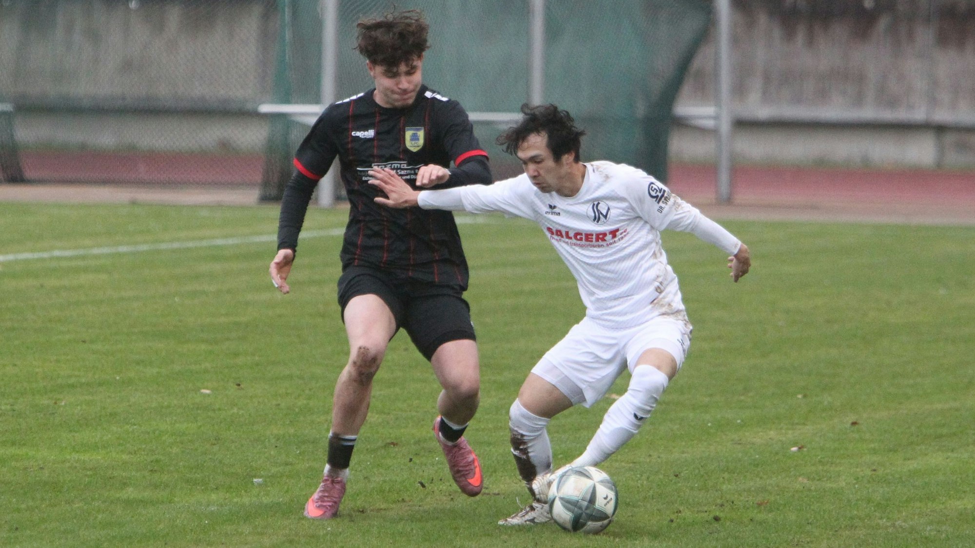 Yuta Sakamaki (rechts)