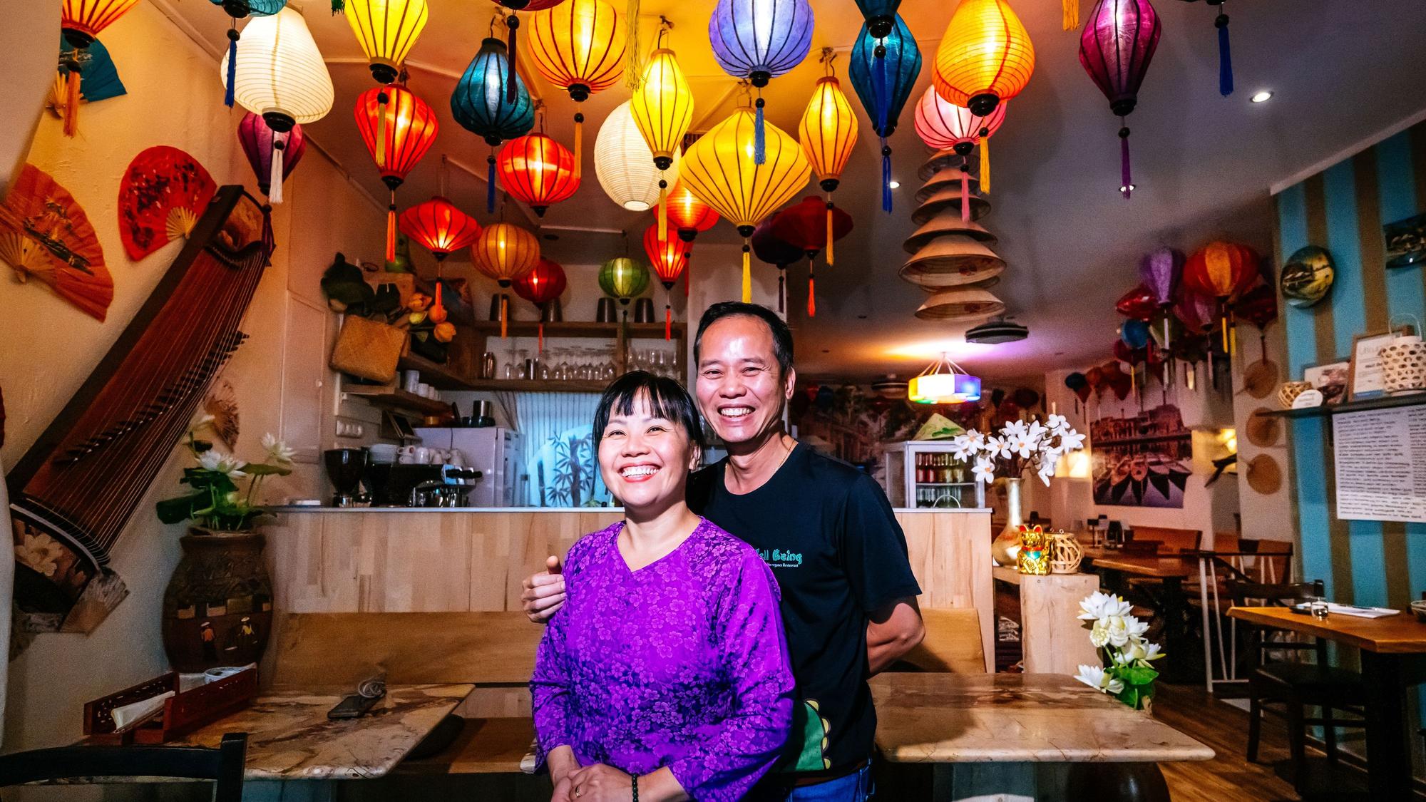 Glücklich in Köln: Thu Khue (links) und Huu Phuoc Pham haben einen langen Weg hinter sich.