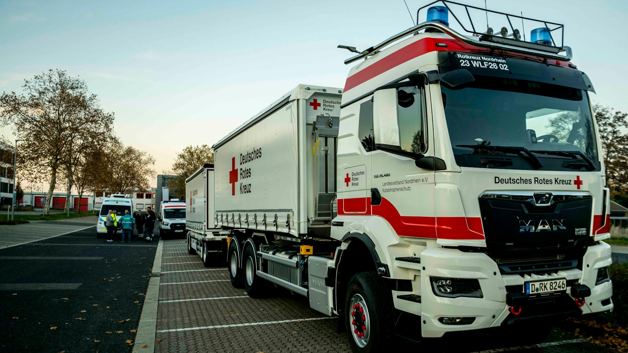 Ein Lastwagen des DRK ist mit einem Wechsellader-System ausgestattet. In dem Container kann auch Trinkwasser transportiert werden.