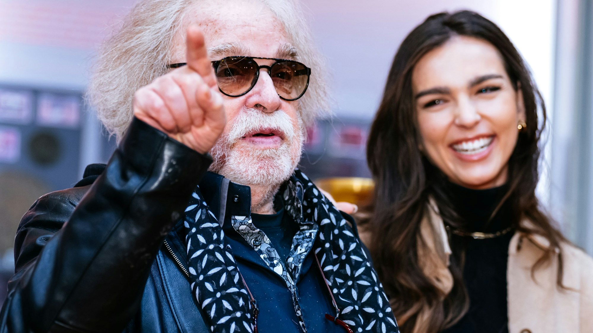 Roncalli-Chef Bernhard Paul mit seiner Tochter Lili Paul-Roncalli