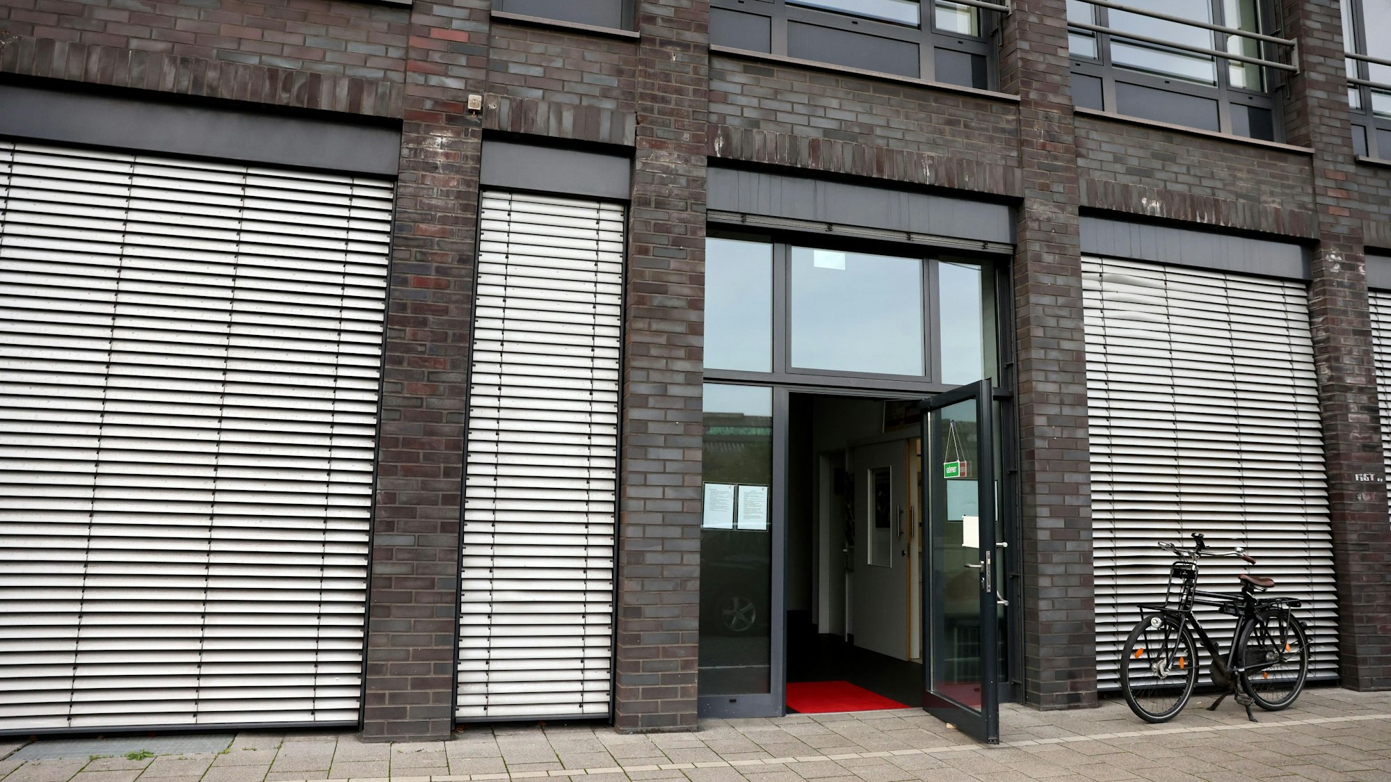 Der Eingang des Drogenkonsumraums in Köln-Kalk.