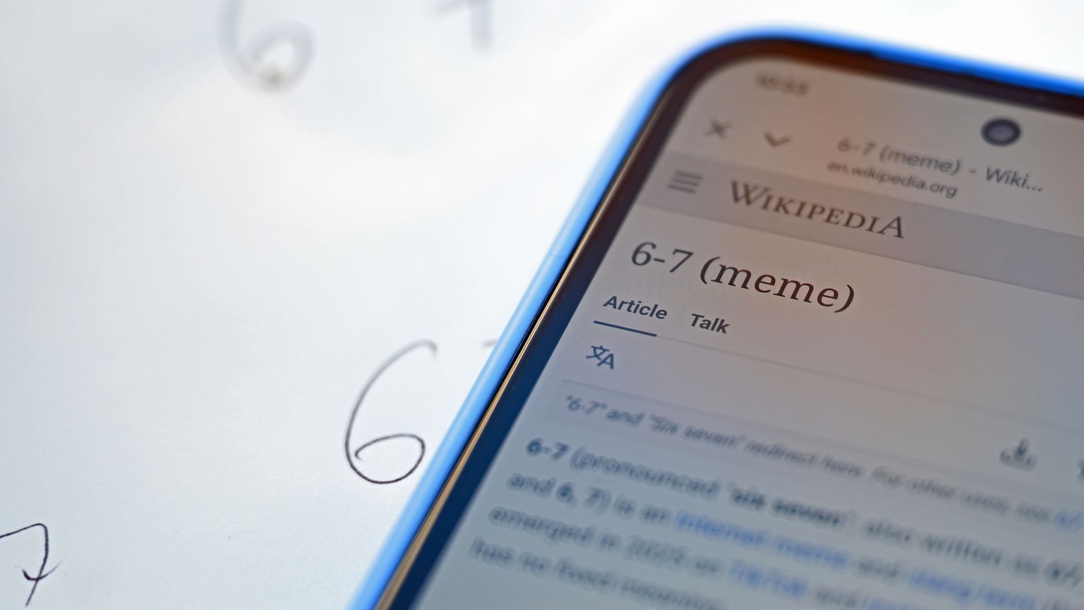 «6-7» ist vor allem unter Kindern und Jugendlichen beliebt (Symbolbild).