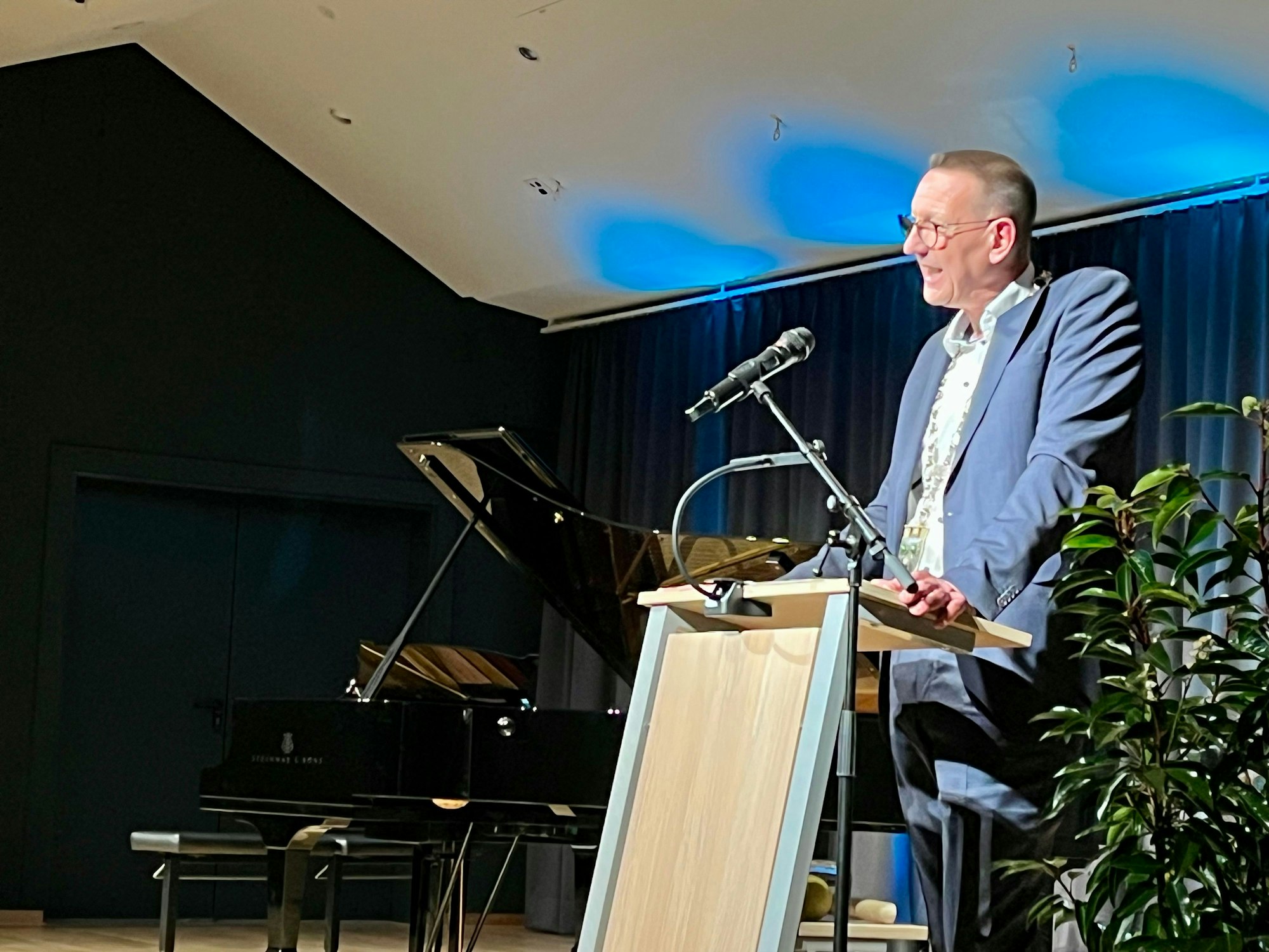 Bürgermeister Dirk Runge hatte mit Danksagungen viel zu tun.