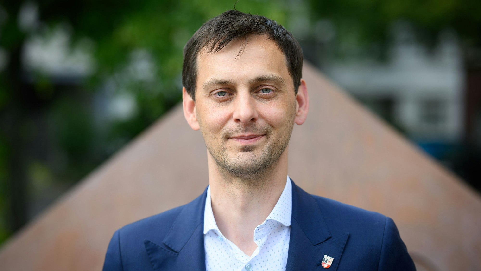 Neuköllns Bezirksbürgermeister und SPD-Landesvorsitzender Martin Hikel