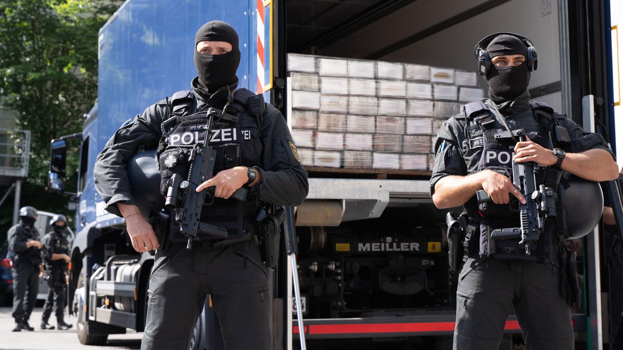 In diesem Lastwagen stellten die Ermittler eine große Menge der Drogen sicher.