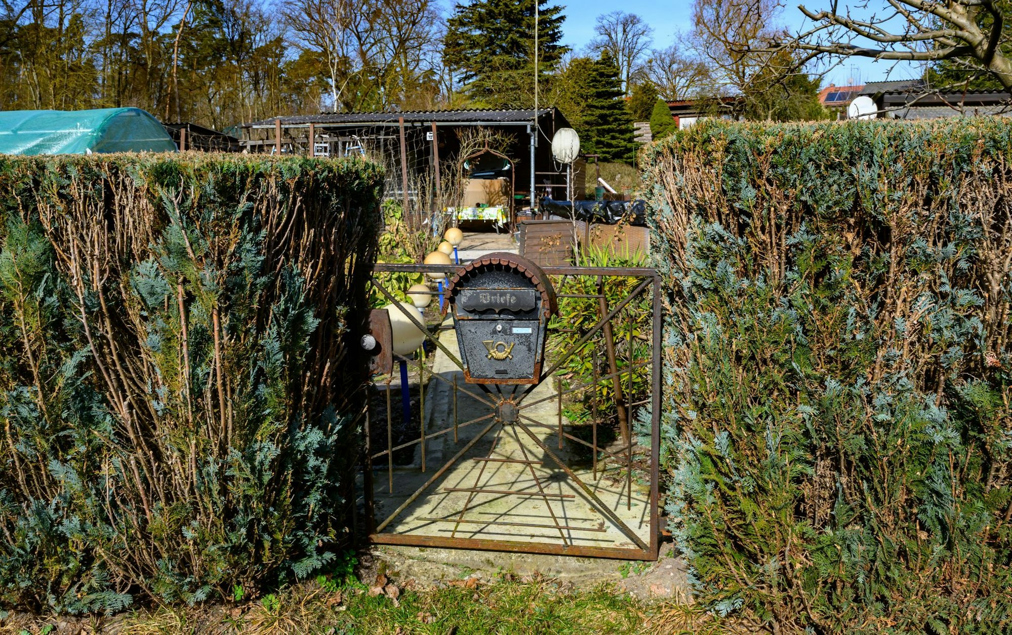 Ministerin Gorißen hat mehrere Kleingärten ausgezeichnet. (Symbolbild)