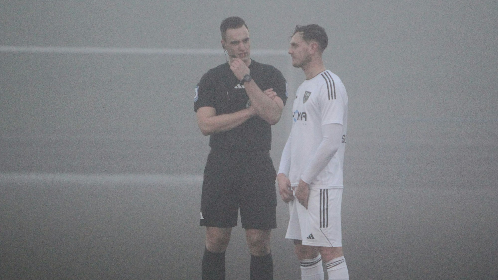 Schiedsrichter Tobias Esch