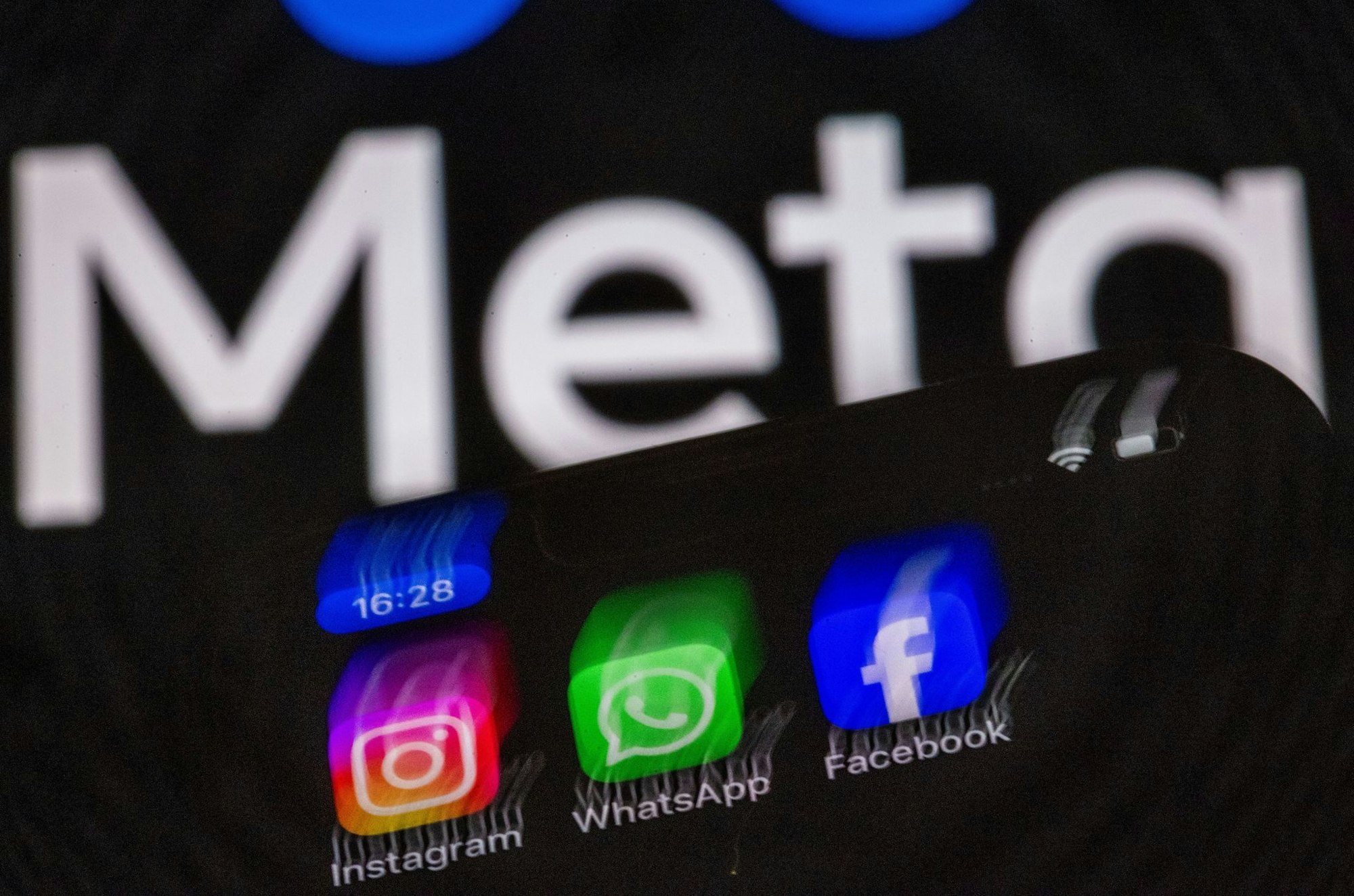 Instagram und WhatsApp sind inzwischen bei Meta integriert. (Archivbild)