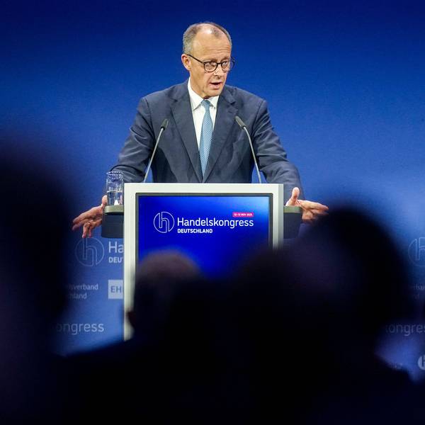 Bundeskanzler Friedrich Merz (CDU) spricht am 13. November beim Deutschen Handelskongress zu den Teilnehmern. Eine Passage seiner Rede sorgt nun für Wut in Brasilien.