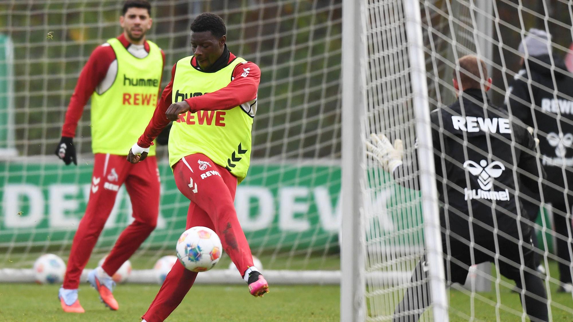FC-Torjäger Ragnar Ache bereitet sich am Dienstag auf das Duell mit seinem Ex-Klub Eintracht Frankfurt vor.