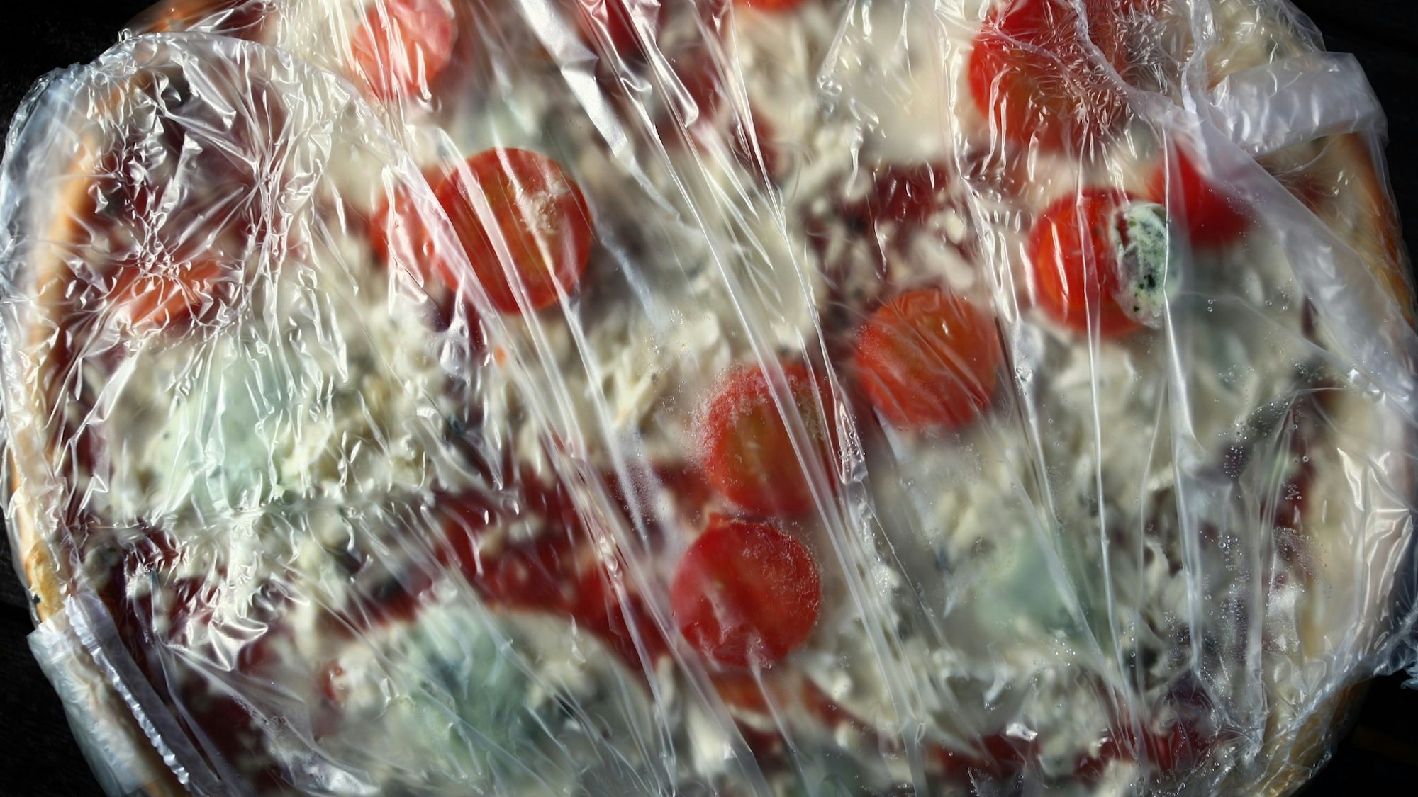 Tiefkühlpizza, Burger-Patties, Knuspermüsli - solche Lebensmittel sind lecker, praktisch und allgegenwärtig. (Archivbild)