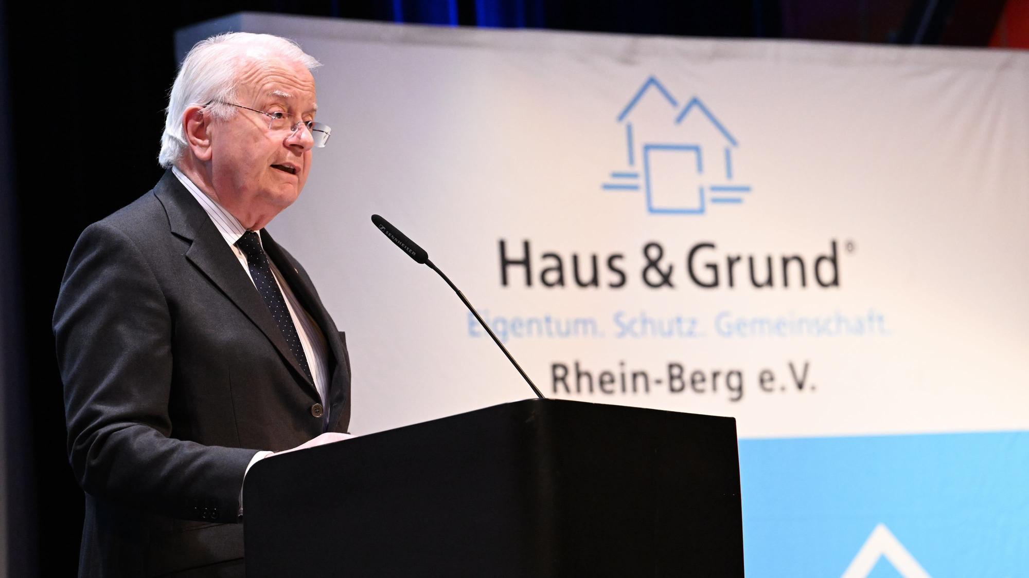 Das Foto zeigt Hubertus Prinz zu Sayn-Wittgenstein