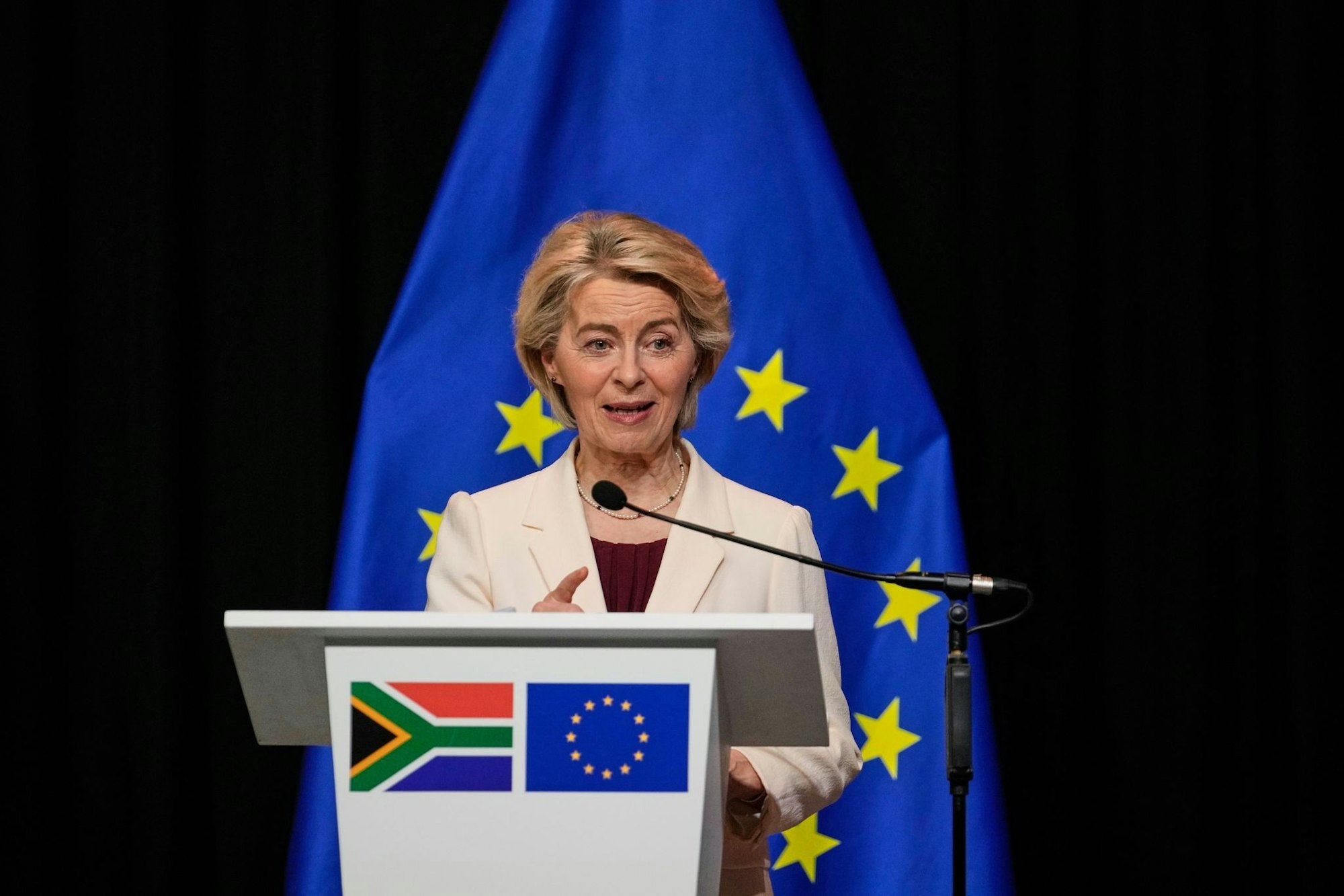 EU-Kommissionspräsidentin Ursula von der Leyen preist Fairness und Verlässlichkeit der Europäischen Union im Umgang mit ihren Partnern an.