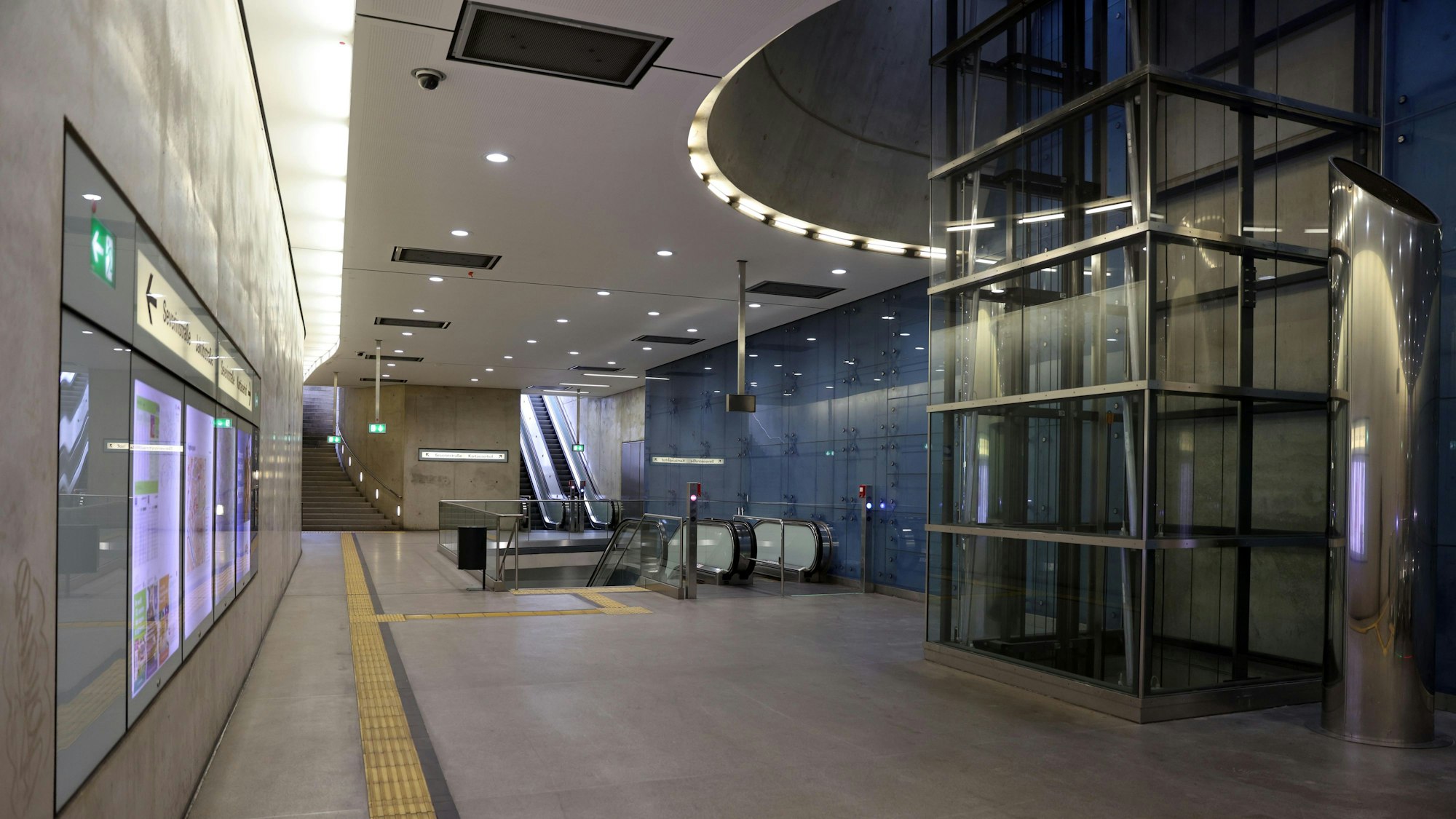 Die KVB-Haltestelle Kartäuserhof