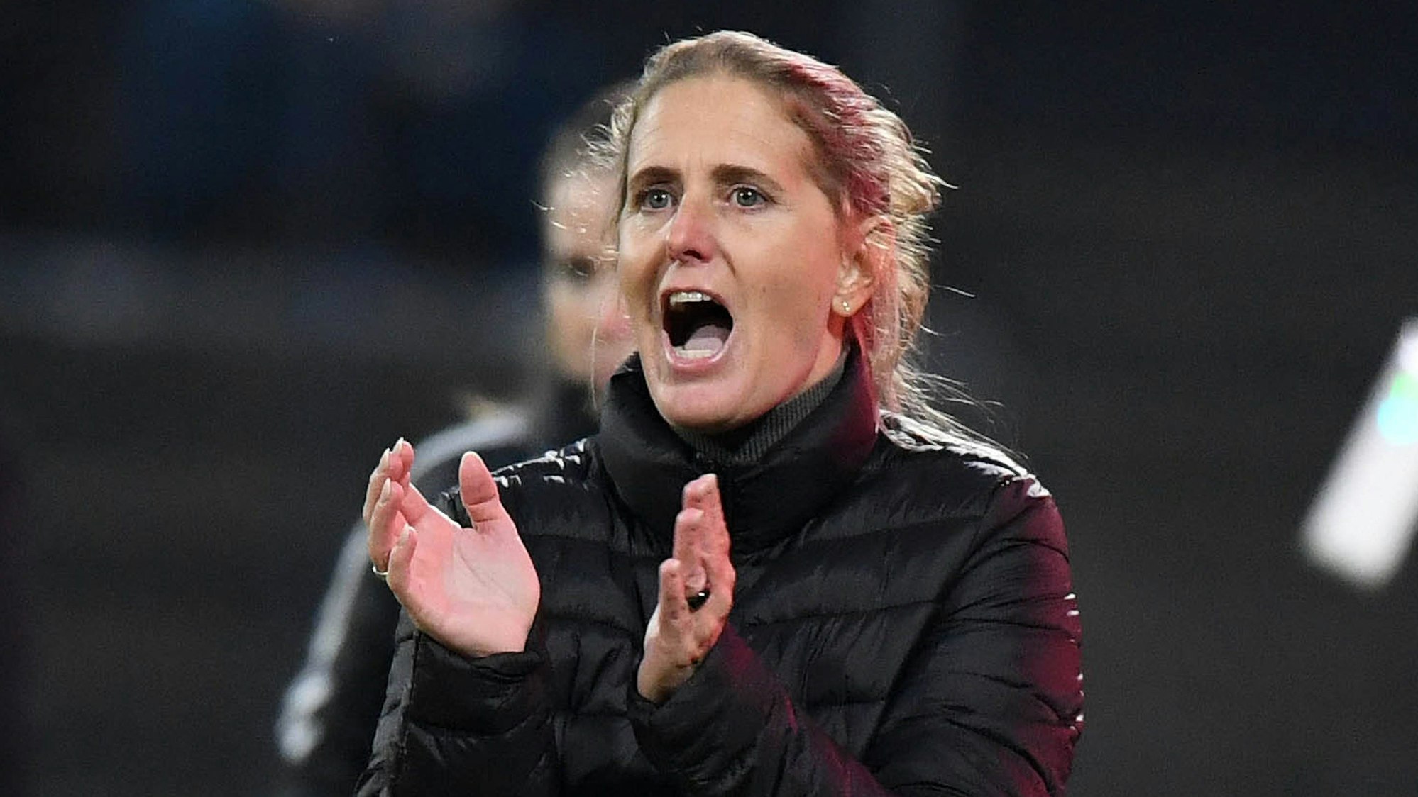 16.10.2025, xophax, Fussball Frauen Bundesliga Google Pixel Frauen-Bundesliga 25/26 Geissbockheim Franz Kremer Stadion Köln Wiederholungsspiel Trainerin Britta Carlson 1.FC Köln Köln *** 16 10 2025, xophax, Soccer Womens Bundesliga Google Pixel Womens Bundesliga 25 26 Geissbockheim Franz Kremer Stadium Cologne Replay Coach Britta Carlson 1 FC Köln Cologne