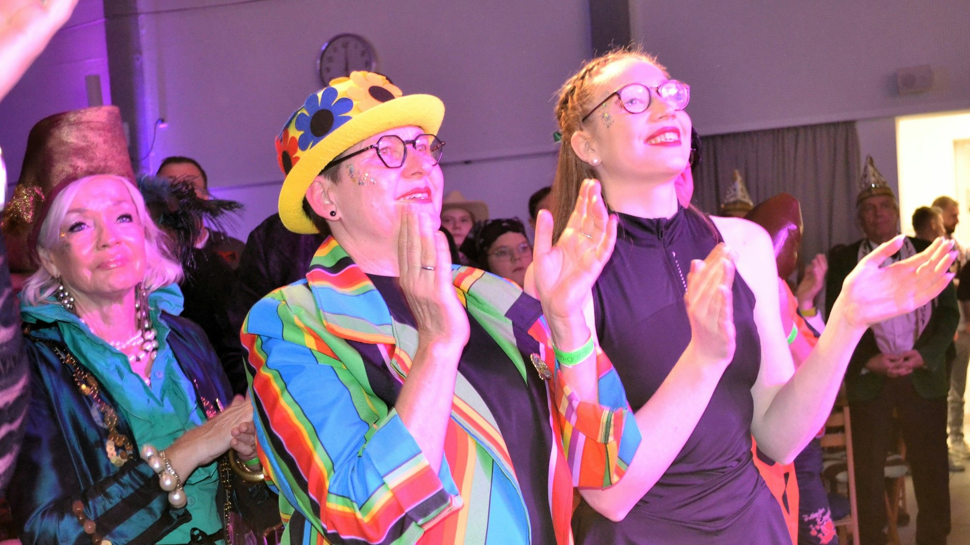 500 Besucher feierten das neue Prinzenpaar.