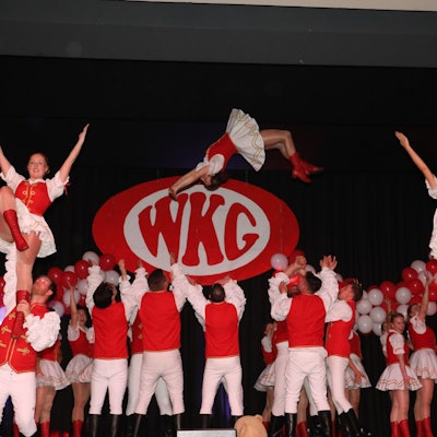 Das Foto zeigt die Tanzvorführung