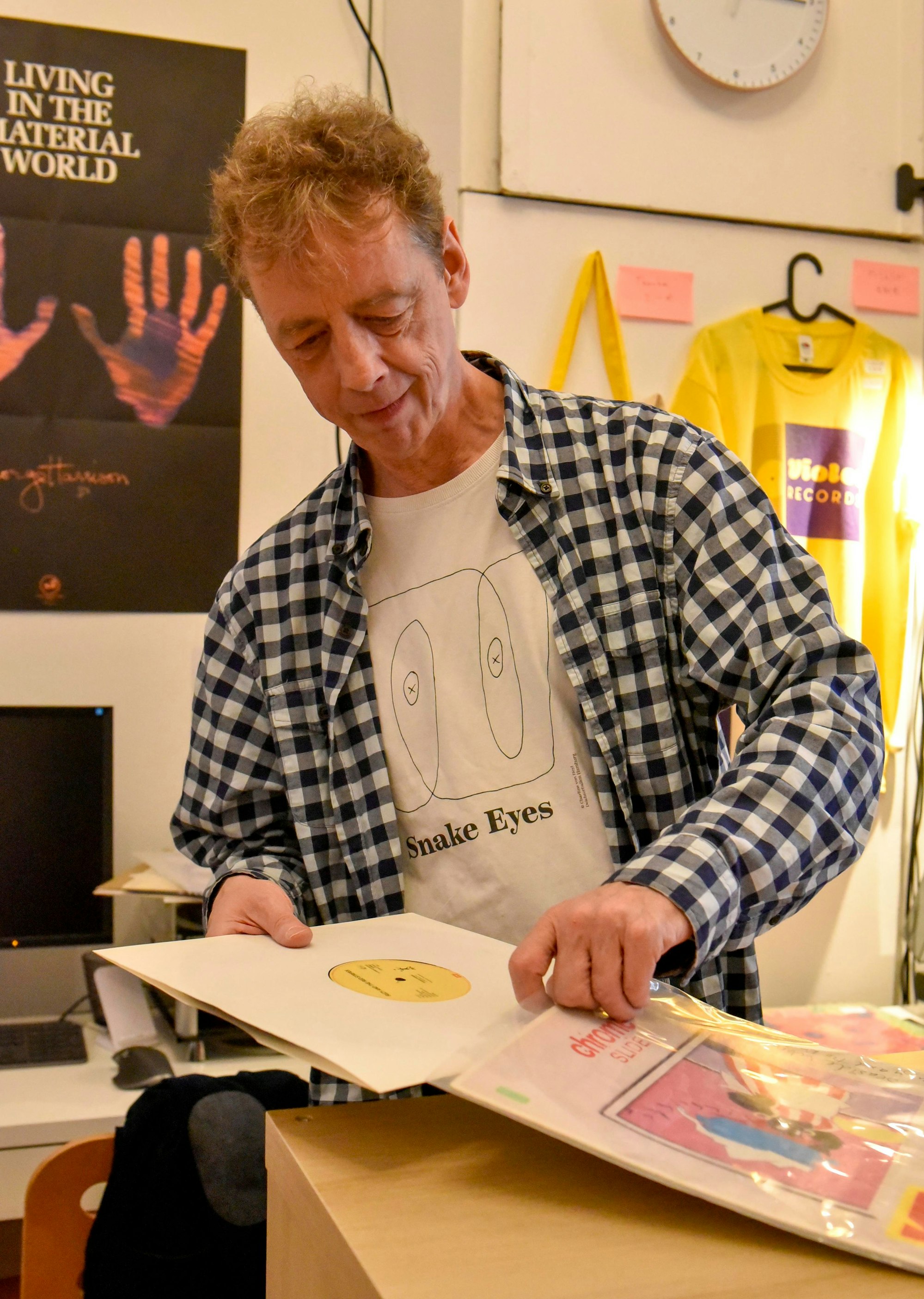 Im Frühsommer eröffnete Julian von Heyl seinen Laden „Violet Records“ in Frechen.