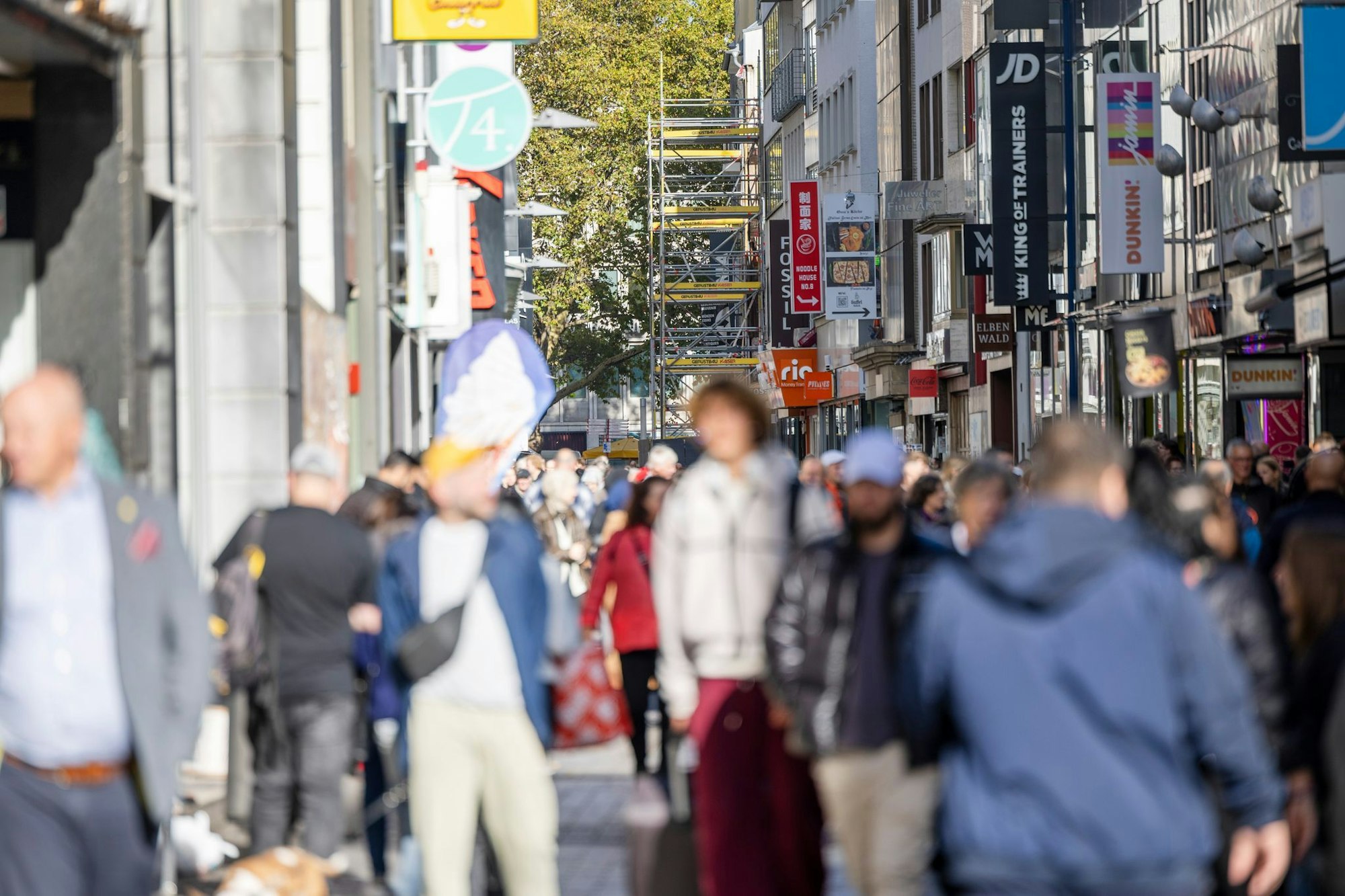 Der Einzelhandel ist enttäuscht über das bisherige Weihnachtsgeschäft (Archivbild)