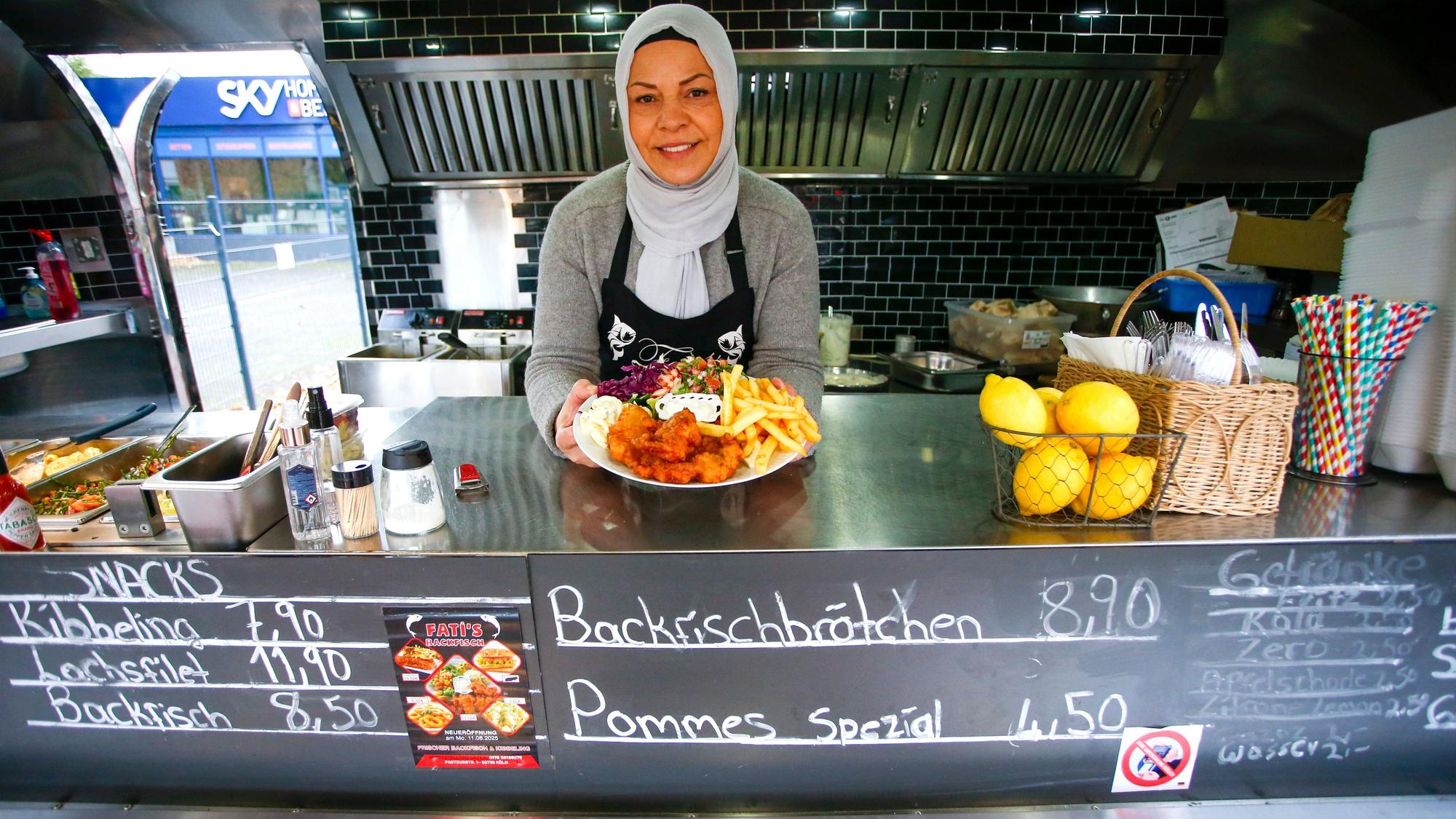 In „Fati's Backfisch“ von Fatma Karakaya wird Fisch nach holländischer Art serviert.