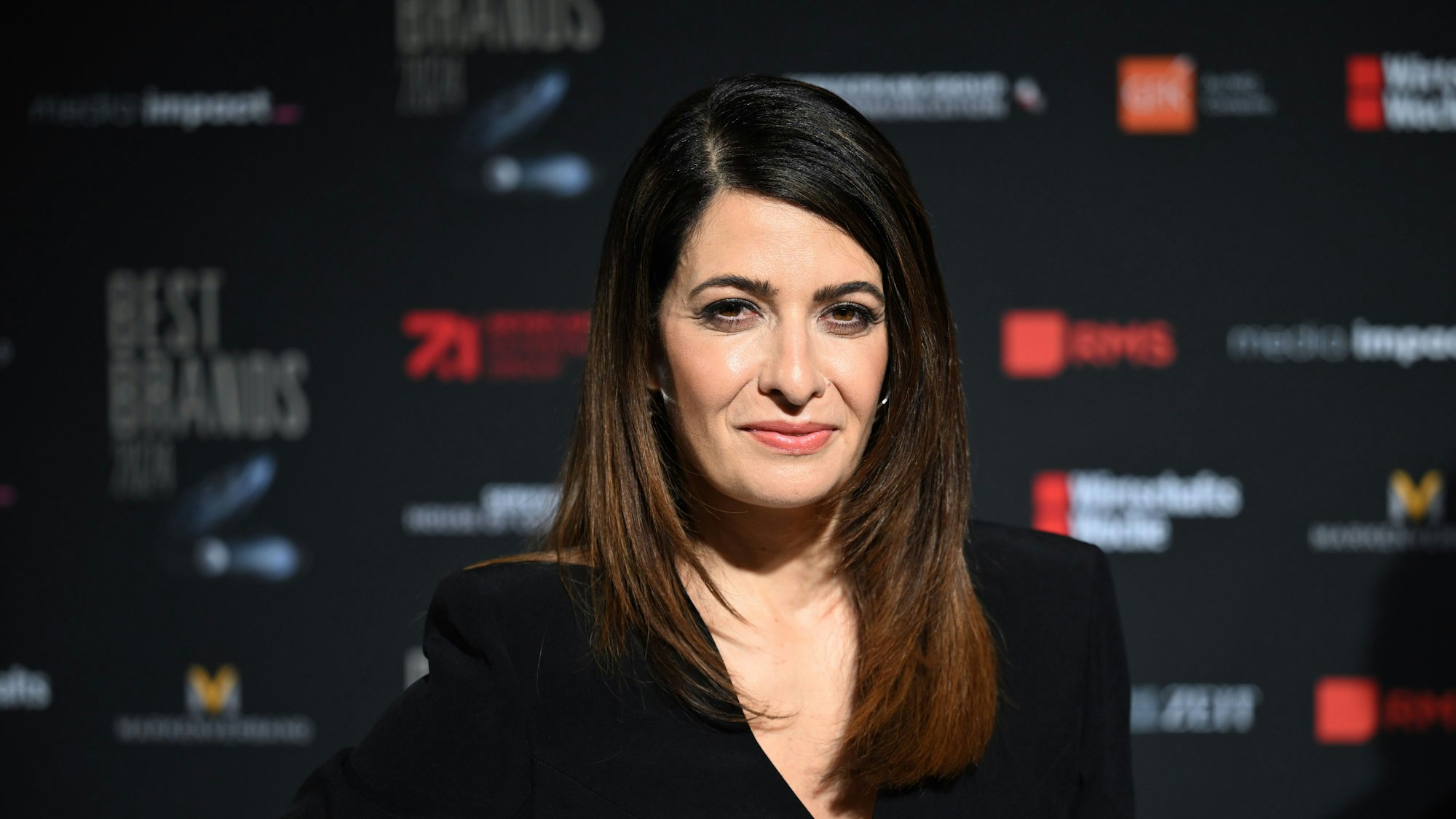 Linda Zervakis, Nachrichtensprecherin und Fernsehmoderatorin