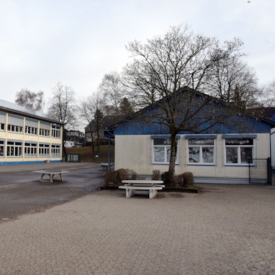Das Foto zeigt die Grundschule Mühlenberg.