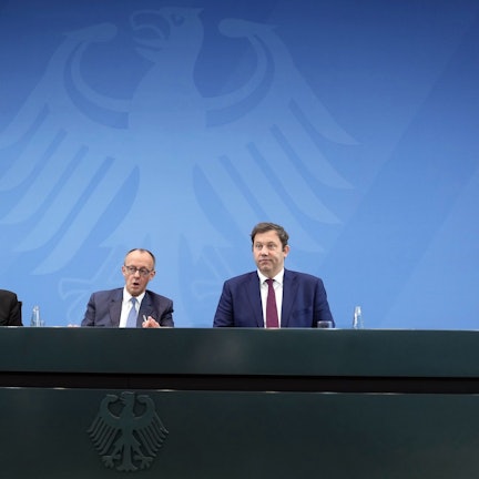 Die Spitzen der Koalition vereinbaren eine gemeinsame Position.